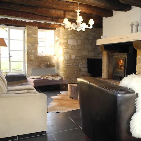 Moulin De Lalande بيت للعطل